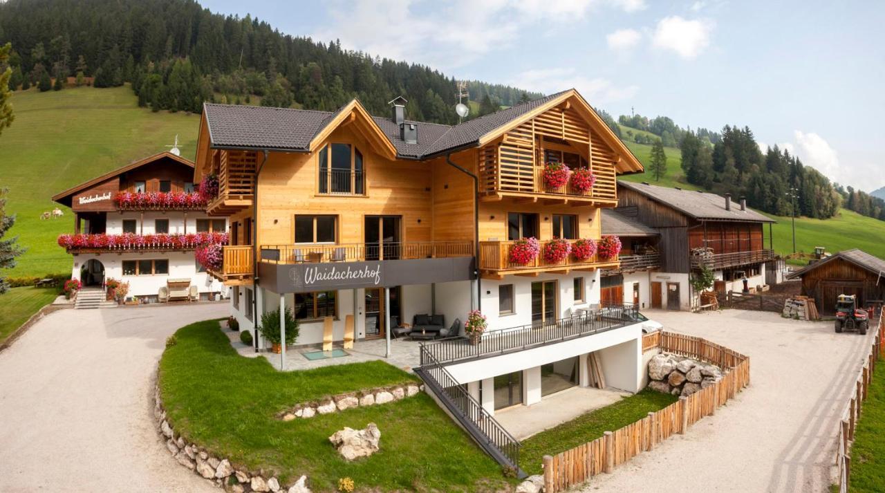 Waidacherhof Apartments Braies  Exterior foto